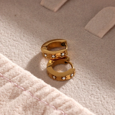 18K Vergoldete Edelstahl Huggie Creolen Für Damen Mit Stern Gravur Und Zirkon Schicker Ins Stil Schmuck
