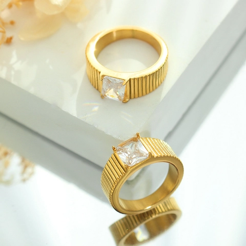 Rectangular Zircon Ring Titanium Steel 18K Gold Plating Ribbed Texture Retro Minimalist Finger Jewelry