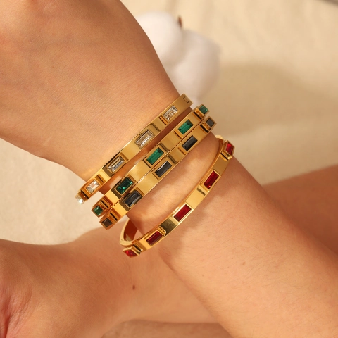 Bracelet Jonc Géométrique Acier Inoxydable Plaqué Or 18K Zircon Rectangulaire Vintage Bijoux De Mode Pour Femmes