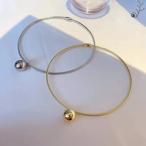 Collar Choker De Acero De Titanio Minimalista Con Colgante De Bola Redonda Pulida Cadena De Serpiente Para Mujer Estilo Hip Hop