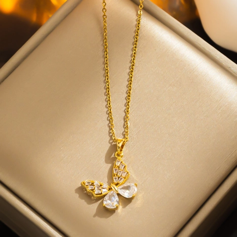 Schmetterling Anhänger Halskette Titanstahl Mit Funkelnden Zirkonia Kristallen Eleganter Zierlicher Minimalistischer Schmuck