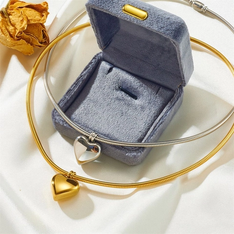 Collana Choker In Acciaio Inossidabile Per Donna Con Pendente Cuore Cavo Perla Artificial Rotonda Imitazione Gioielli Minimalisti