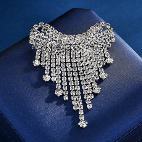 Elegante Spilla a Nappina in Lega d'Argento con Strass per Donna Spilla Corsetto a Frange Geometriche Brillanti Accessori per Abiti da Matrimonio