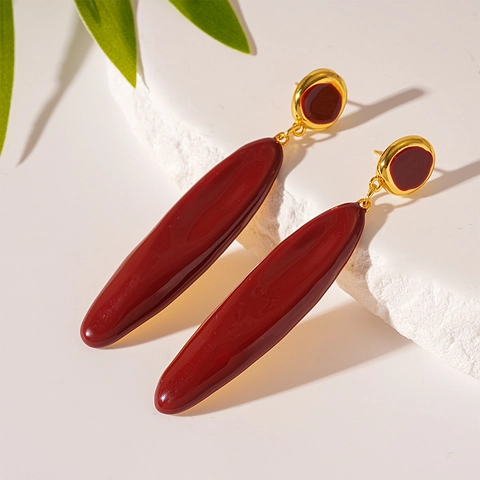Vintage Dark Red Water Drop Dangle Earrings With Silver Earring Post Alloy Resin Elegant Geometric Jewelry For Women
