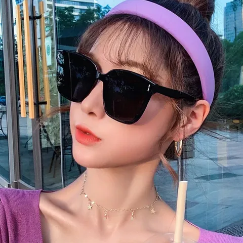 Oversized Square Sunglasses PC Frame Metal Hinge Rivets Vintage Fashion Eyewear UV400 Protection For Men Women