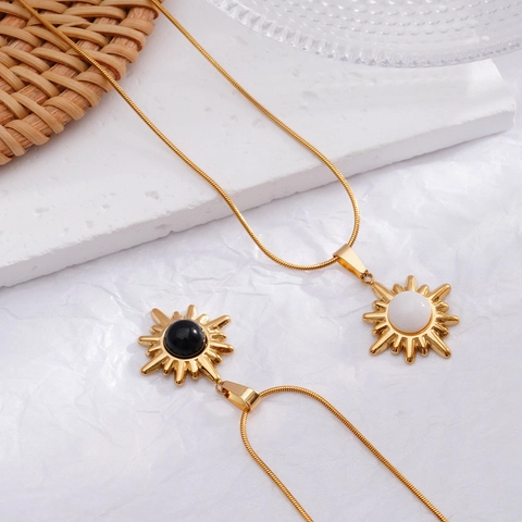 Collana Ciondolo Sole Acciaio Inossidabile Catena Serpente Pietra Occhio Di Gatto Placcato Oro Minimalista Donna