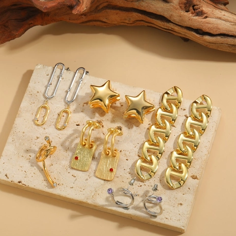 Orecchini Pendenti a Stella in Rame e Zirconia Stile Francese Ear Cuff a Catena Lunga Geometrici Gioielli Donna