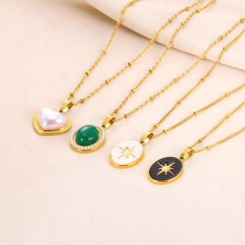 Collar con Colgante de Acero Inoxidable Lujoso Vintage Con Perla Artificial Diamante Corazón Estrella Para Mujer Joyería