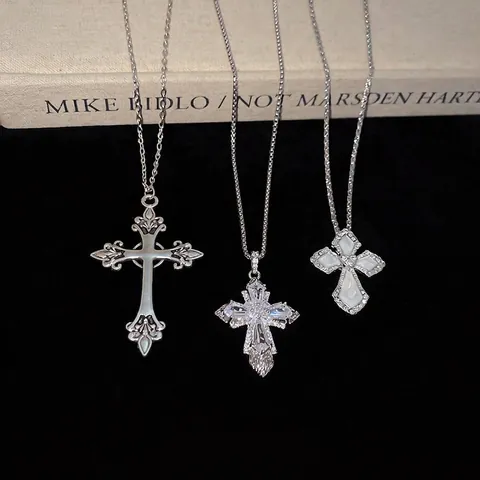 Collana Con Ciondolo A Croce In Lega Con Strass Smalto Madreperla Gioielli Gotici Per Donne
