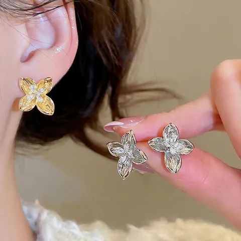 Flower Stud Earrings Copper Zircon Inlaid With Silver Earring Post Elegant Floral Minimalist Luxury For Women