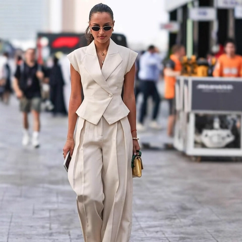 Women Elegant Sleeveless Notch Lapel Vest Top And High Waist Wide Leg Trousers Polyester Commute Fashion Casual