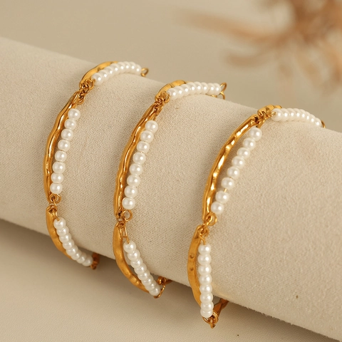 Gelaagde Roestvrij Stalen Kunstparel Armband 18K Verguld Gegolfde Metalen Ketting Sieraden Voor Dames Elegant Handaccessoire