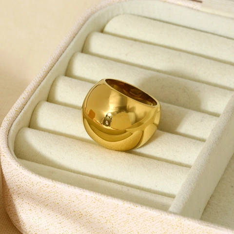 Bold Sphere Stainless Steel Ring For Women 18K Gold Plated Minimalist High End Fashion Finger Ring Jewelry Daily Party Accessory