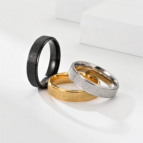 Bague Anneau en Acier Inoxydable à la Mode pour Hommes Femmes Bord Double Étage Sablé Dépoli Couple Bague de Doigt Navette Quotidienne Bijoux Décontractés Bijoux