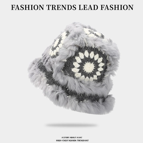 Chapeau En Peluche D'Hiver Pour Femmes Chaud Épais Acrylique Tricot Crochet Fleur Design Danse Du Lion Protection Des Oreilles