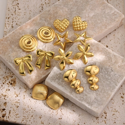 Elegant 18K Gold Plated Stainless Steel Stud Earrings For Women Geometric Heart Star Flower Bow Designs Fashion Jewelry