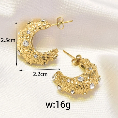 Pendientes De Aro En Forma De C De Acero De Titanio Chapado En Oro De 18 Quilates Con Textura Tejida Strass De Circonio Y Poste De Acero Inoxidable
