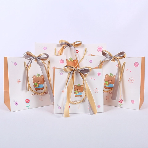 Cartoon Bear Gift Bags White Cardboard Handheld Handle Ribbon Bow Cute Packaging For Birthday Party Childrens Day