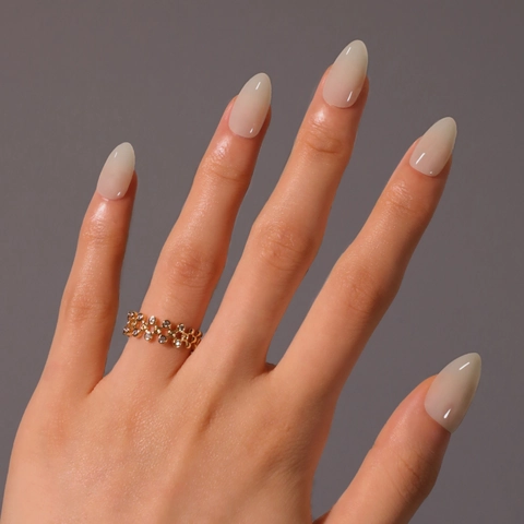 Glossy Almond Shape Press On Nails Milk White Minimalist Elegant Reusable False Fingernails For Women