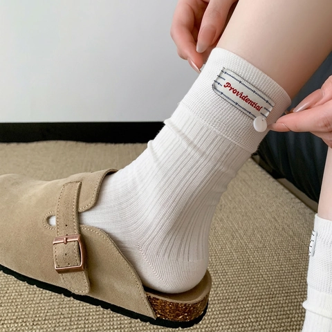 Ribbed Cotton Women Crew Socks Decorative Label Button Solid Color Soft Breathable Casual Fashion
