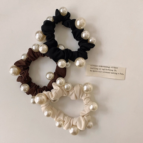 Large Faux Artificial Pearl Scrunchies Fabric Elastic Hair Ties Korean Style Elegant Hair Bands For Women Girls Minimalist Headwear