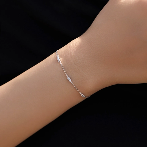 925 Sterling Silver Bracelet For Women Adjustable Minimalist Geometric Oval Cubic Zirconia Sparkling Wrist Jewelry