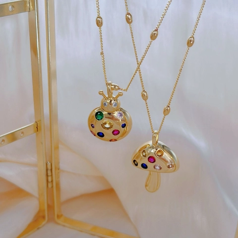 Collier Pendentif Champignon Coccinelle Cuivre Plaqué Or Zircon Coloré Chaîne Clavicule Bijoux Rétro Artistiques Pour Femmes