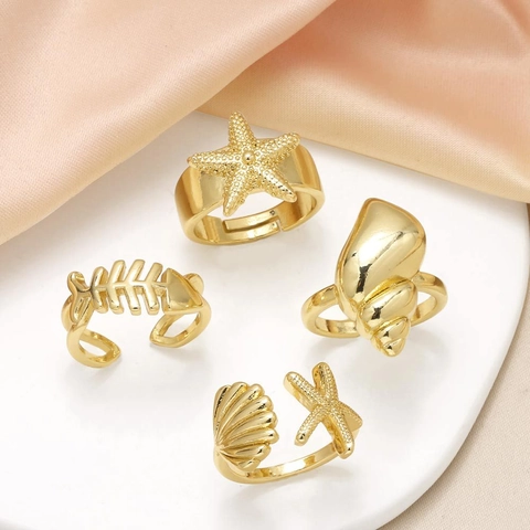 Anelli Regolabili Aperti in Rame Placcato Oro con Zirconia Stella Marina Lisca di Pesce Conchiglia per Gioielli da Donna