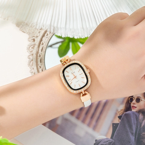 Women Vintage Oval Rhinestone Quartz Watch With PU Leather Strap Elegant Fashion Ladies Dress Wristwatch Analog Timepiece