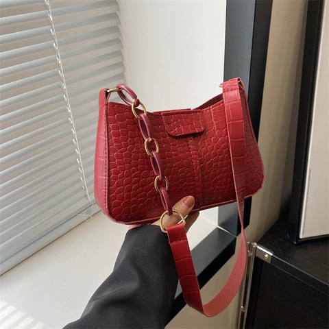 Women Vintage Crocodile Pattern Shoulder Bag PU Leather Underarm Bag With Decorative Chain Simple Trendy Niche Design