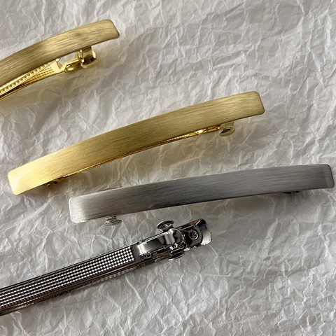 Barrette En Métal Brossé Minimaliste Grande Pince À Cheveux À Ressort Pour Femmes Alliage Géométrique Mat Accessoire