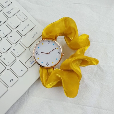 Damen Quarzuhr Mit Scrunchie Stoffarmband Bunten Punktmarkierungen Goldlegierung Gehäuse Elegante Analoge Armbanduhr Für Mädchen