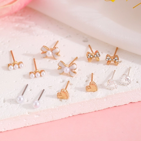 Juego de Pendientes de Botón de Aleación con Diamantes de Imitación Poste de Acero Flor Cruz Corazón Lazo Pendientes de Perlas para Mujer Joyería Regalo
