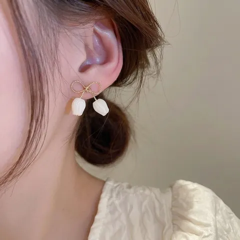 Boucles d'Oreilles Fleur Künstliche Perle Avec Tige En Argent Design Rétro Français Rose Tulipe Nœud Bijoux Élégants Pour Femmes