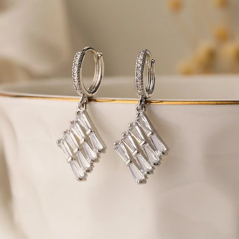 Geometric Heart Zircon Drop Earrings Copper Shiny Fashion Jewelry For Women Minimalist Elegant Accessory