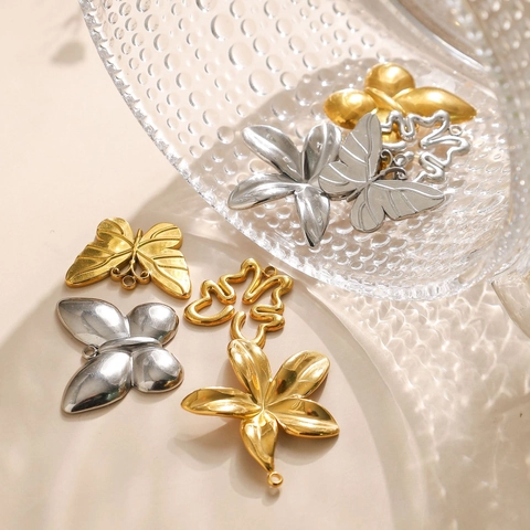 Pendenti Farfalla Fiore Acciaio Inossidabile 304 Traforato DIY Accessori Per Gioielli Ciondoli Per Collana Bracciale Artigianato