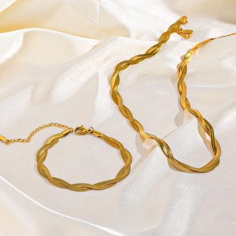 Gedrehte Schlangenkette Halskette Und Armband 18K Vergoldeter Edelstahl Modeschmuck Elegant Damen
