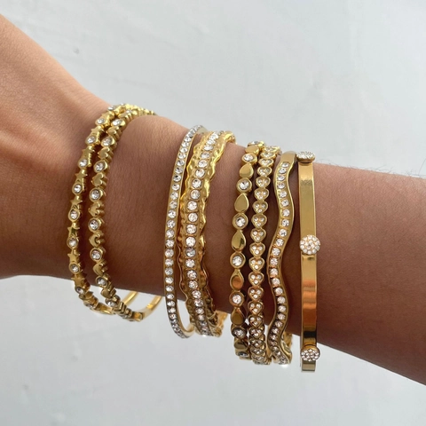 Fashion Stainless Steel Gold Rhinestone Bangle Bracelet For Women Wave Heart Geometric Pattern Light Luxury Jewelry Waterproof Gift