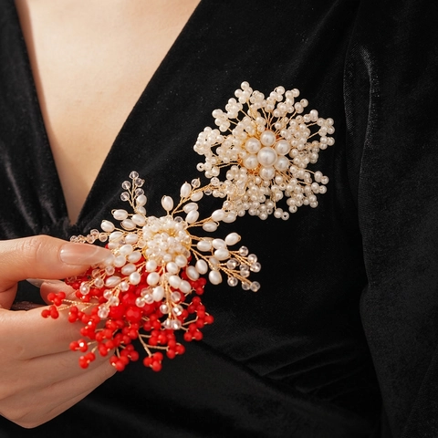 Elegante Spilla A Fiore Intrecciata A Mano Perla Artificial Sintetica Vetro Cristallo Filo Di Rame Gioielli Floreali Per Donna