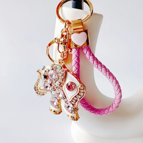 Cute Cartoon Alloy Rhinestone Elephant Keychain Vintage Enamel Gold Plated Elephant Bag Charm Lucky Gift Key Ring For Women