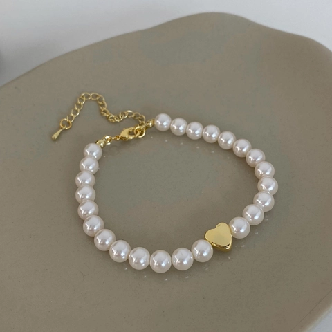 Elegantes Süßwasserperlen Herz Armband Minimalistischer Verstellbarer Metallanhänger Schmuck Für Damen