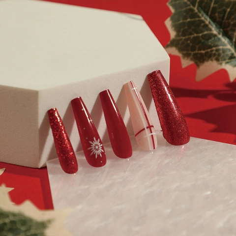 Unghie Finte A Pressione Lunghe A Bara Natale Rosso Rosa Fiocco Di Neve Glitter Griglia Lucide Unghie Artificiali