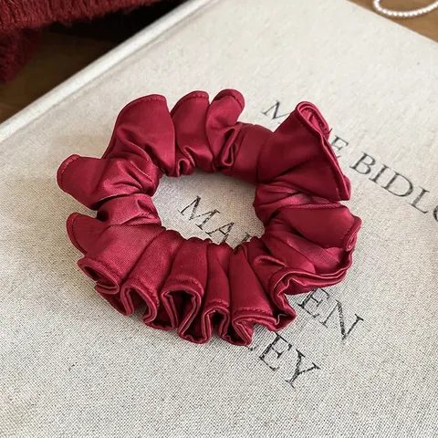 Coleteros De Satén Gomas Para El Pelo Rojo Vino Satén Tela Plisado Lazo Perla Artificial Soporte Para Cola De Cavallo Accesorios Mujer