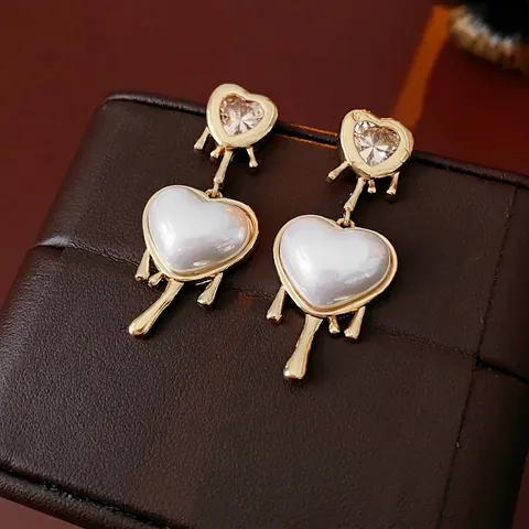 Heart Artificial Pearl Drop Earrings With Silver Earring Post Zircon Liquid Metal Melting Design Vintage Style For Women