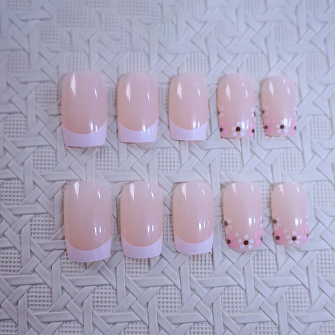 Press On Nagels ABS Kunststof French Tip Bloemenpatroon Glanzend Vierkante Vorm Kunstnagels Voor Dames Mode Manicure