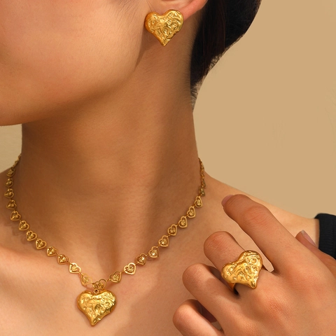 Vintage Franse Roestvrij Staal Onregelmatige Hart Sieradenset Gekreukelde Zandsteen Textuur Ketting Oorbellen Ring Goud Zilver Mode Vrouwen Sieraden