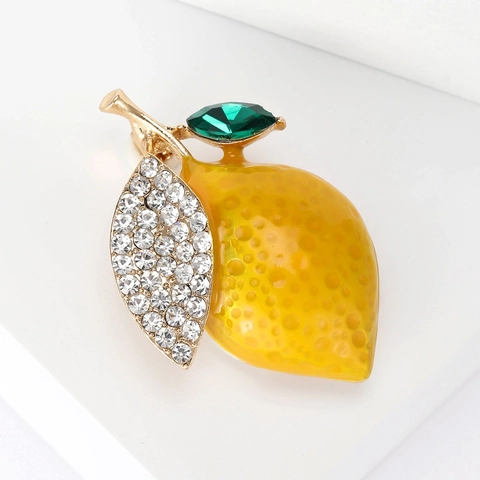 Lemon Fruit Brooch Alloy Enamel With Rhinestone And Crystal Leaf Pin For Women Fresh Pastoral Style Gift