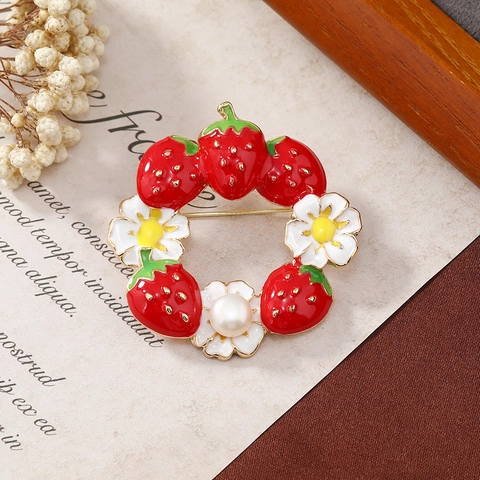 Broche De Corona De Fruta Fresa De Esmalte De Aleación Con Perla Artificial De Agua Dulce Diamante De Imitación Joyería De Moda