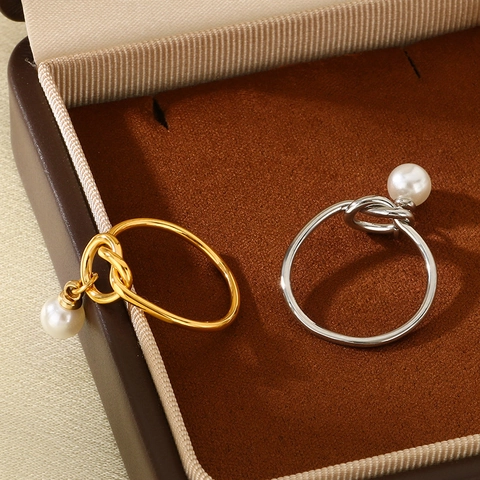 Anello Minimalista Con Nodo Per Donna In Acciaio Inossidabile Con Perla Artificial Di Conchiglia Pendente Gioiello