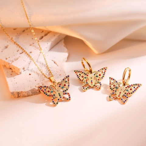 Collana Con Pendente A Farfalla Cava E Orecchini Rame Placcato Oro 18K Zircone Colorato Gioielli Di Moda Minimalista
